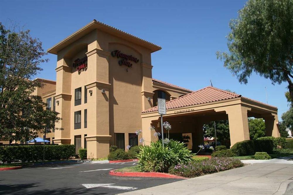 Hampton Inn Oakland-Hayward Zewnętrze zdjęcie