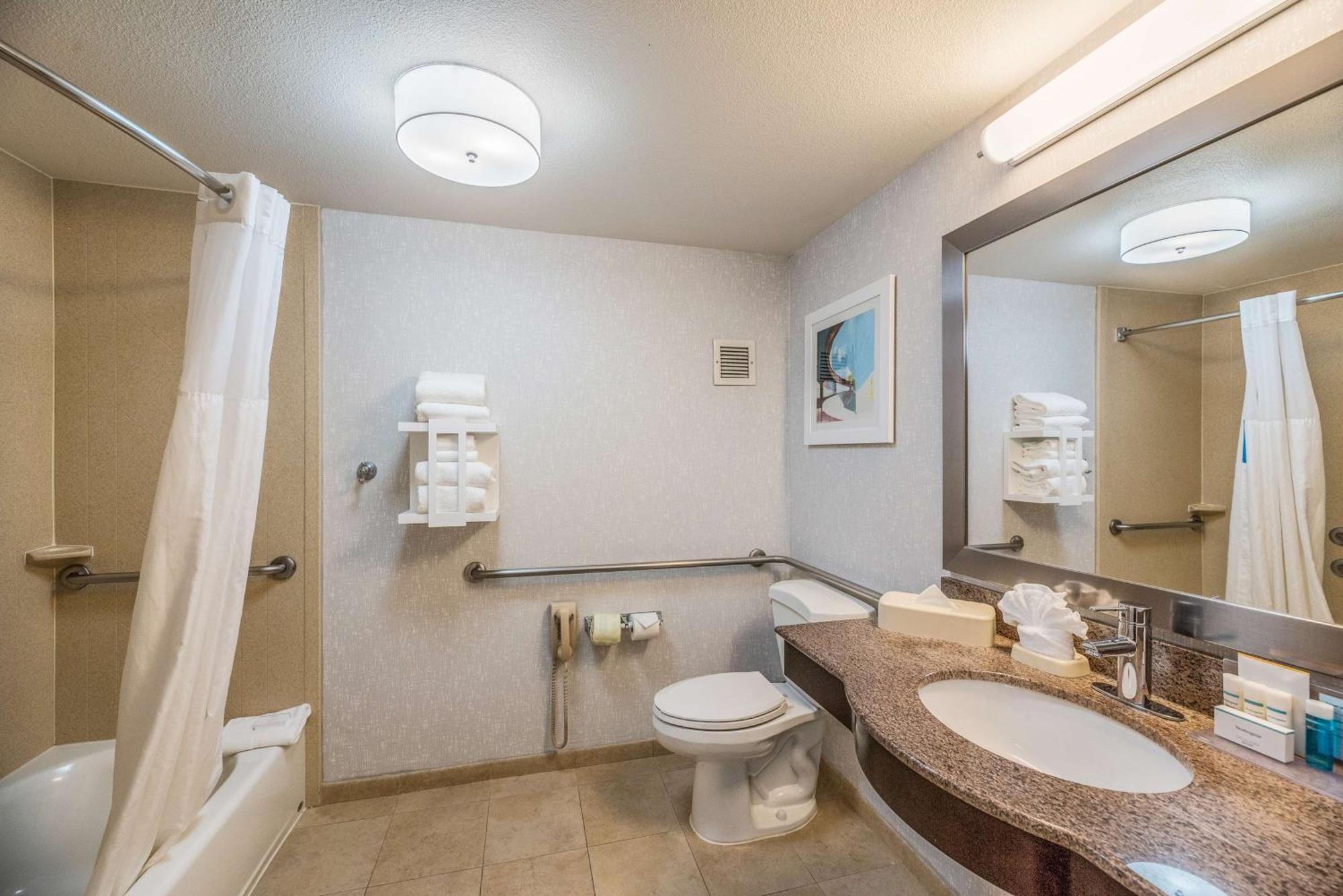 Hampton Inn Oakland-Hayward Zewnętrze zdjęcie